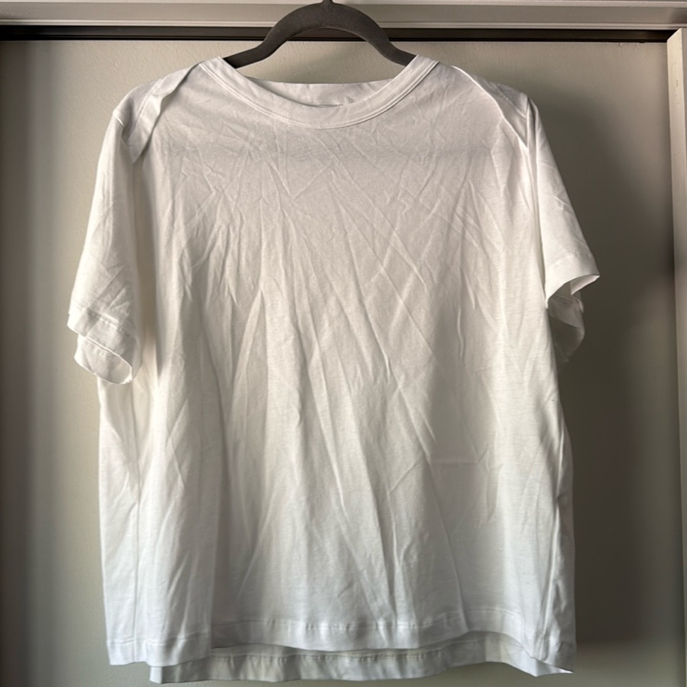 G Label Goop Size S‎ White Cotton  Tee Shirt Relaxes Fit